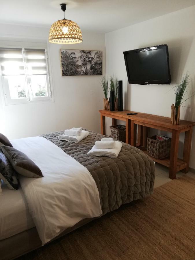 Chambre D'Hote Noalhat - Zenith D'Auvergne La Roche-Blanche  Exteriör bild